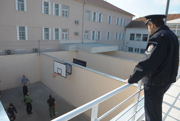 Вагају доживотну робију