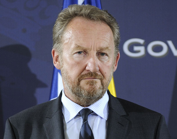 Бакир у суду спрема замку за РС