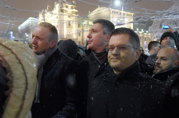 Пакт о бојкоту избора још на леду 