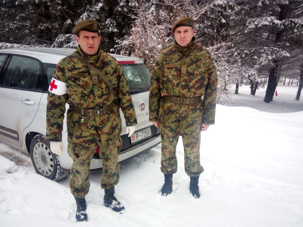 Припадници Војске Србије спасили живот мештанки Ресавице