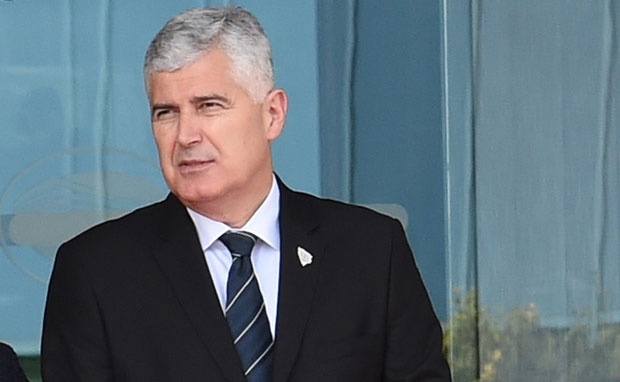 Драган Човић поново председник ХНС