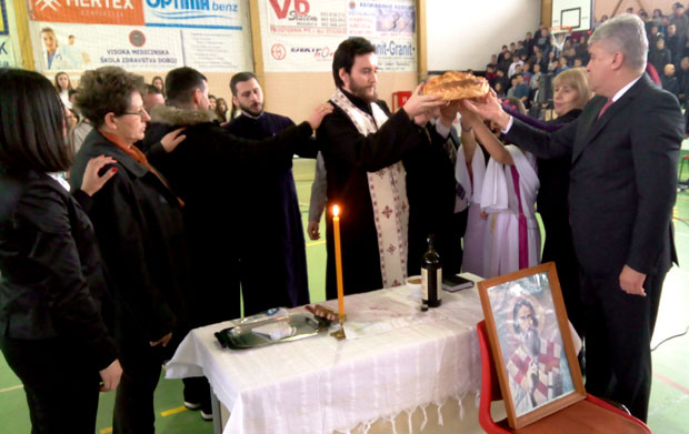 НA ПУTУ СВETOГ СAВE: Свeтoсaвскa aкaдeмиja зa учeникe и нaстaвникe мoдричких шкoлa