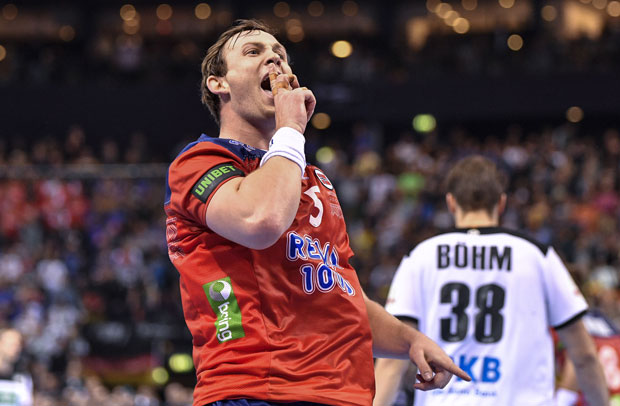 СКАНДИНАВСКА ЗЛАТНА ГРОЗНИЦА: Данска и Норвешка у финалу рукометног СП