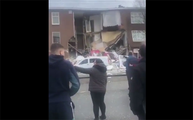 ЕКСПЛОЗИЈА У ХАГУ: Урушила се зграда, девет повређених  (ВИДЕО)