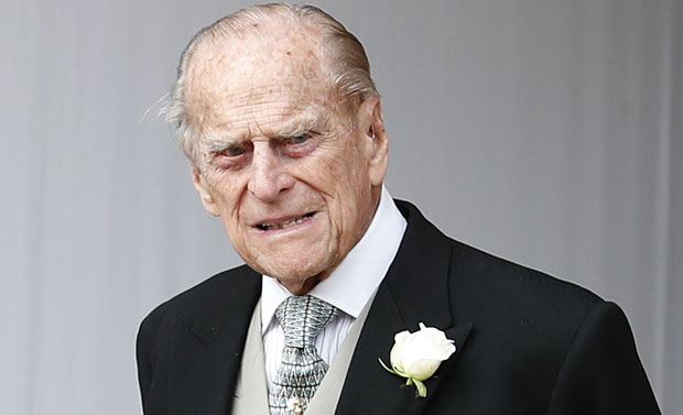  Принц Филип се извинио жени повређеној у судару с њим