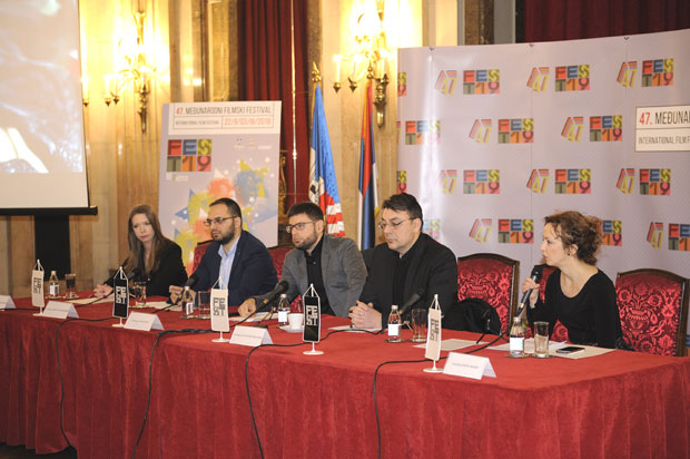 Аутори у клинчу са стварношћу