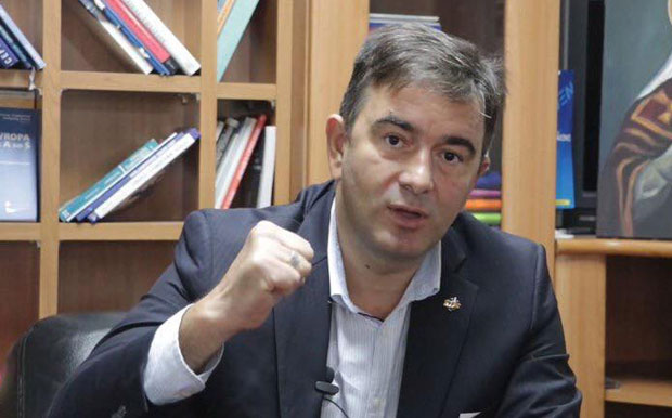 Медојевић: Ђукановић добио поруку од међународне заједнице да је време да оде