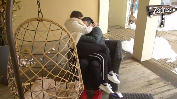 НИЈЕ МОГЛА ДА СЕ СУЗДРЖИ: Миљана поново у љубави са Золом (ВИДЕО)