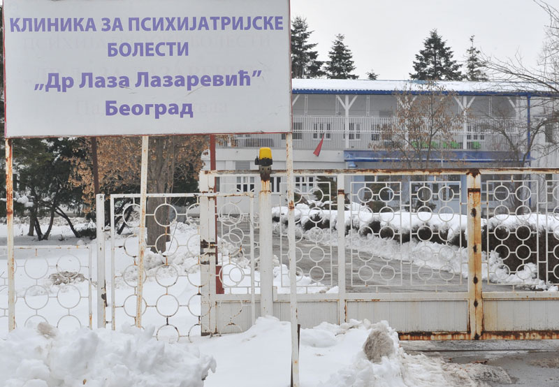 СОС линија за превенцију суицида - за две недеље 320 позива
