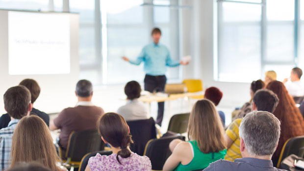 НАПА: У 2019. стручно усавршавање 6.000 запослених у јавној управи