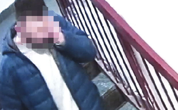 Новопазарац вреба децу из кућног притвора?