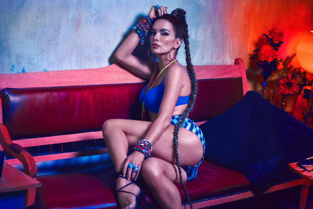 СЕВЕ ЗА СВЕ ГЕНЕРАЦИЈЕ, ВЕРЕ И НАЦИЈЕ: Поп певачица у петак објављује албум Хало