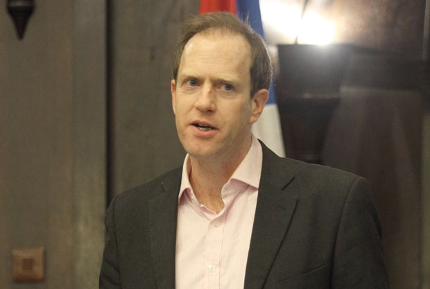 ИСТРАЖИВАЧ ГЕОПОЛИТИЧКОГ ФОРУМА КЕМБРИЏА: Велика Албанија би отцепила Српску