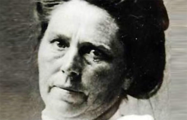 ОВА ЖЕНА ЈЕ ПРАВА ЦРНА УДОВИЦА: Тела својих мужева бацала свињама, своју децу убијала немилосрдно (ВИДЕО)