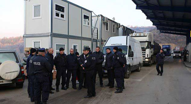 ПОСЛЕ ХАПШЕЊА НА ЈАРИЊУ: Албанци Србина терете за планирање геноцида?!