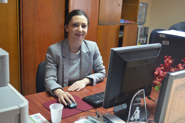 УПРКОС СУРОВОМ ДЕТИЊСТВУ: Алиса остварила снове, диплома разбија све предрасуде