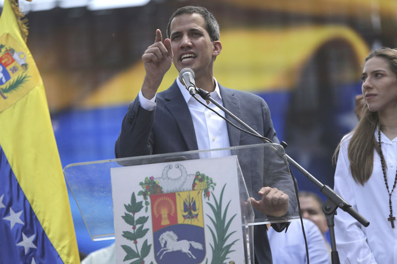 Велика Британија и европски савезници признају Гваида; Италијански вето на заједнички став Уније