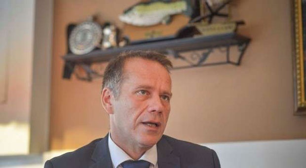 Арифи: Нема назнака за промену одлуке о таксама