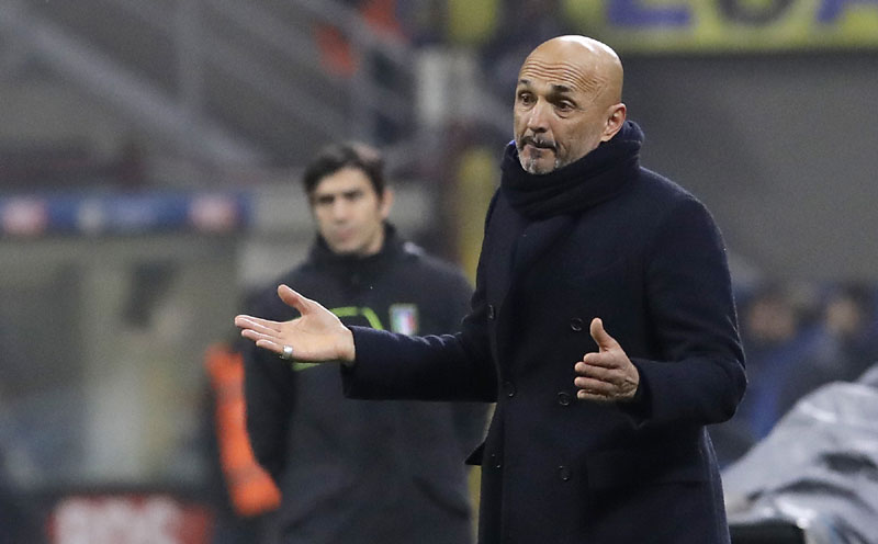 ПОРАЗ ОД МИХАЈЛОВИЋА БИ МОГАО СКУПО ДА ГА КОШТА: Спалети пред отказом