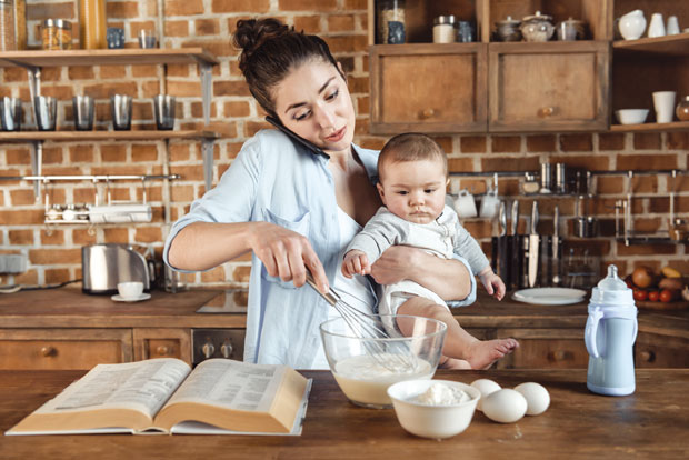 Мајке раде 14 сати дневно