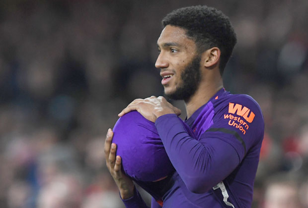 ЛЕКАРИ РЕДСА ОМАНУЛИ: Гомез морао да оперише сломљену ногу!