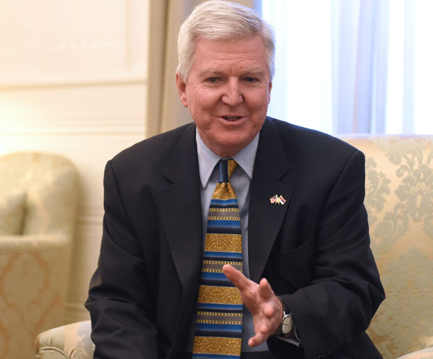 Шпијунка: Кајл Скот слави јубилеј