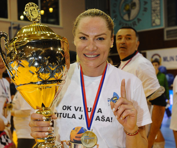 ЕРИЋЕВА ПРОТЕРАНА ИЗ РУСИЈЕ: Наша трофејна одбојкашица испашта због грешке свог клуба