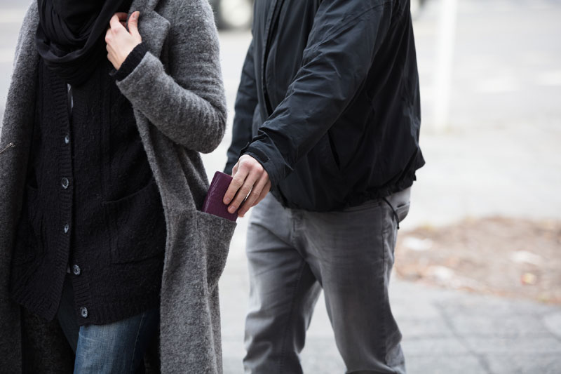 СЕРИЈА КРАЂА: Осумњичен да је џепарењем украо око 5.000 КМ 