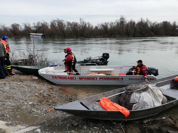 Потрага за телима Вујошевића и Кумбуровића и даље траје