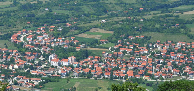 СОКОБАЊИ СТИЖЕ ИСПОМОЋ: Позајмили двоје гинеколога