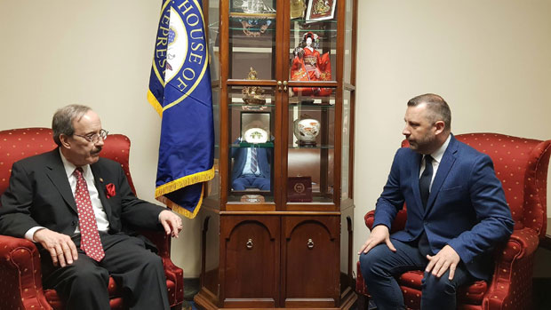  Јевтић са конгресменом Енгелом разговарао о проблемима Срба на КиМ