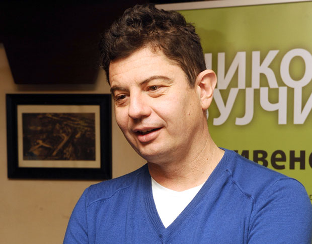 НАГРАДА МЕША СЕЛИМОВИЋ: Књижевници бирају књигу године - Владимир Гвозден (Нови Сад)