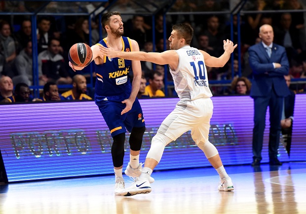 ЕВРОЛИГА: Милутинов близу дабл-дабла, Мицић одличан у победи Ефеса, Будућност поклекла против Химкија