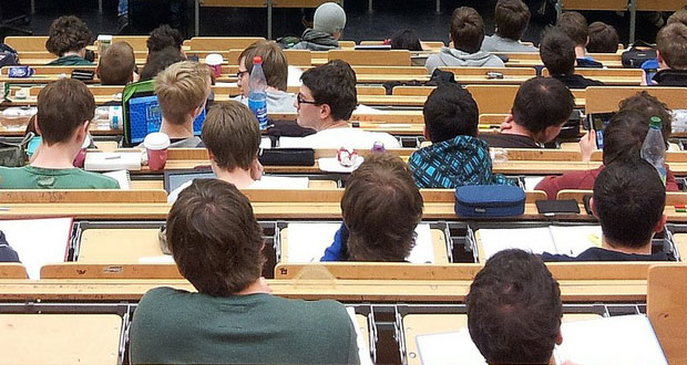 Стипендије за бањалучке студенте у марту