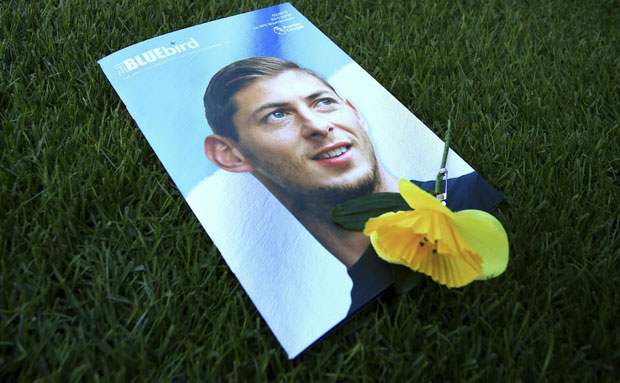 ЗАУВЕК У МИСЛИМА: Фудбалери и клубови се опростили од Сале