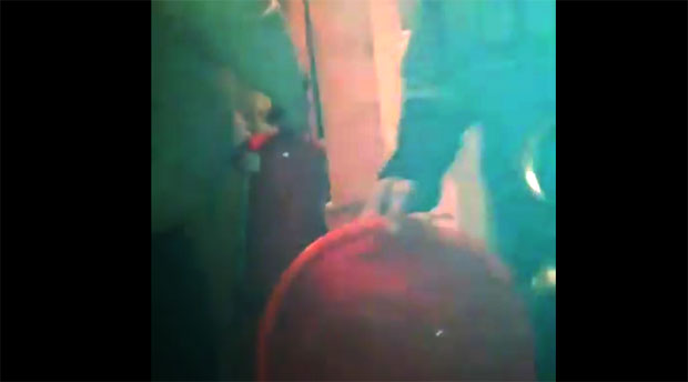 СНАЖНА ЕКСПЛОЗИЈА У ВРШЦУ: Станари евакуисани из зграде, има повређених (ВИДЕО)