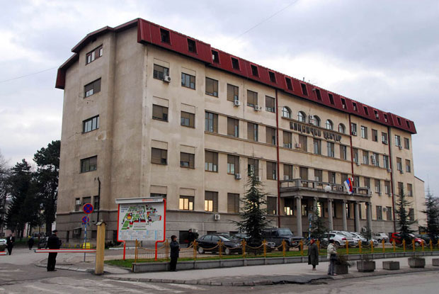 ЕПИДЕМИЈА СВЕ ОЗБИЉНИЈА: Вирус однео још два живота у Нишу