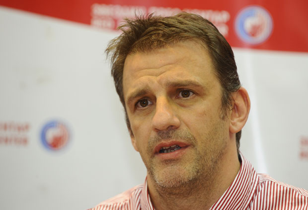 ЈЕЛЕНИЋ О НАПАДУ НА ЦРВЕНО-БЕЛЕ: Краљ је морао да скаче у море, шта друго рећи осим срамота!