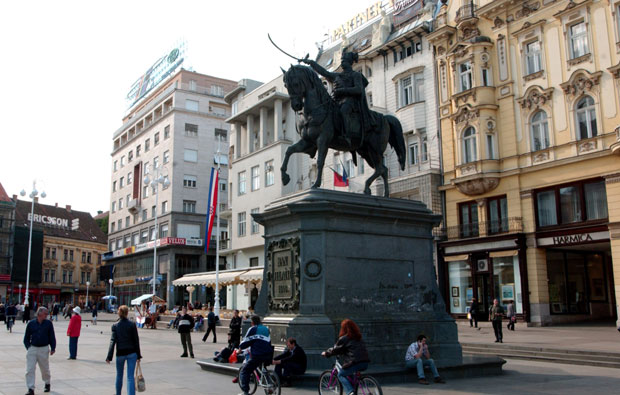 ЗЕМЉА ИДЕ У ПОГРЕШНОМ СМЕРУ: Све више грађана Хрватске незадовољно политиком владе