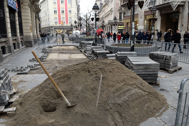 Радови касне јер нема мајстора