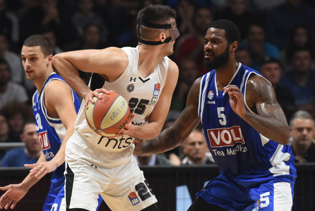 СРЦЕМ ДО ТРЕЋЕГ МЕСТА: Партизан дочекује подгоричку Будућност у дербију АБА лиге