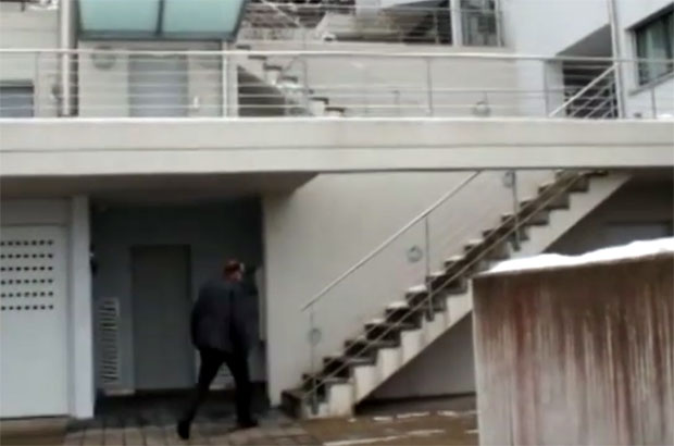 Србин, Албанац и Мађар дошли у најбогатији део Швајцарске: Годинама деле ручак и опремају луксузне апартмане (ВИДЕО)