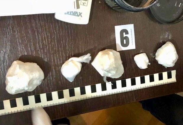 Претресом штек стана откривен кокаин вредан 12 хиљада евра