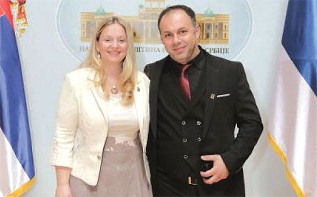 ПОСЛЕ ХАПШЕЊА СУПРУГА ЗБОГ МИТА: Директорка Винче спремна на оставку