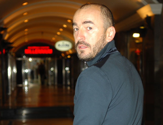 ПРИЈАВА ПРОТИВ ЛАЖНОГ ИСЦЕЛИТЕЉА: Случај Азарић још чека у фиоци