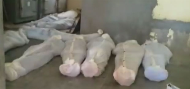 ТРАГЕДИЈА: За викенд око 100 мртвих због конзумирања сумњивог алкохола (ВИДЕО)