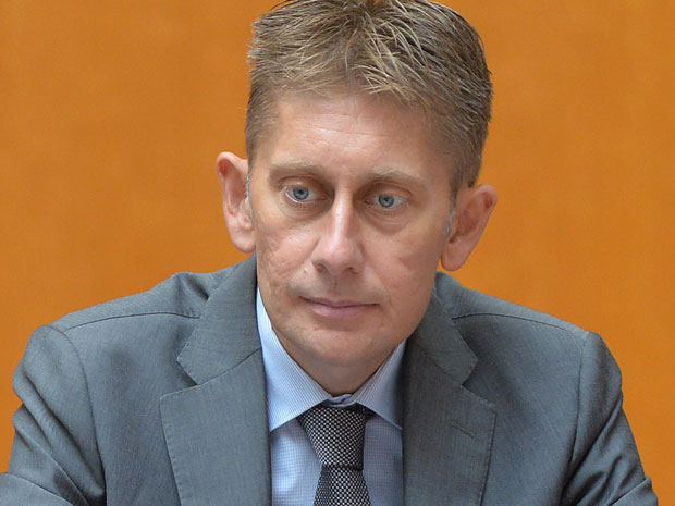 Мартиновић: Посланица са листе Доста је било прешла у СНС