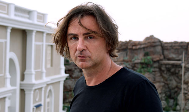 МИТРОВИЋ О ШЕТАЧКОЈ НЕОДГОВОРНОСТИ: Ако се конфликт на КиМ деси, онда ће најмање бити важно да ли га зовемо замрзнут или одмрзнут!