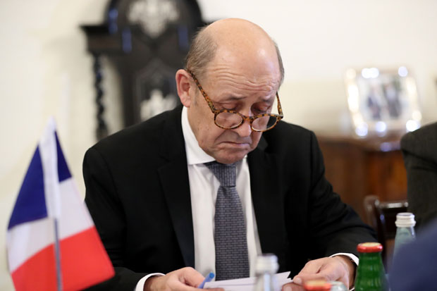 Француска би мир са Италијом, најављен повратак амбасадора