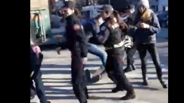 Бар: Три протеста у једном дану - „Сви смо Ивана“